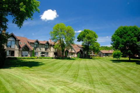 Rock Lake Estates - Units facing the lake